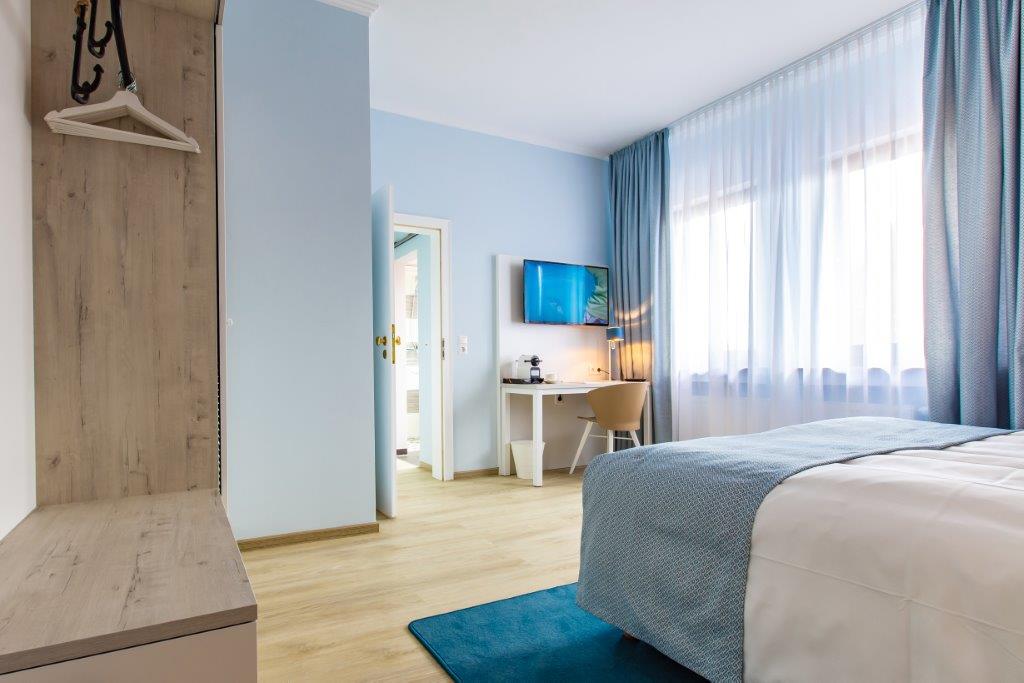 the vibe retreat feminine unfolding hannover (1)